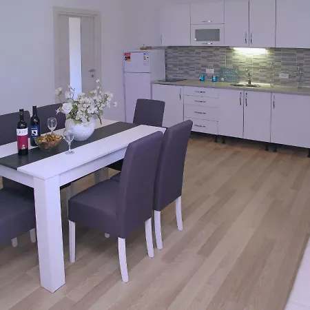 Apartamento Orest *